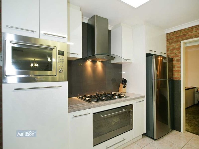 29 Bardwell Street, Thornlie WA 6108