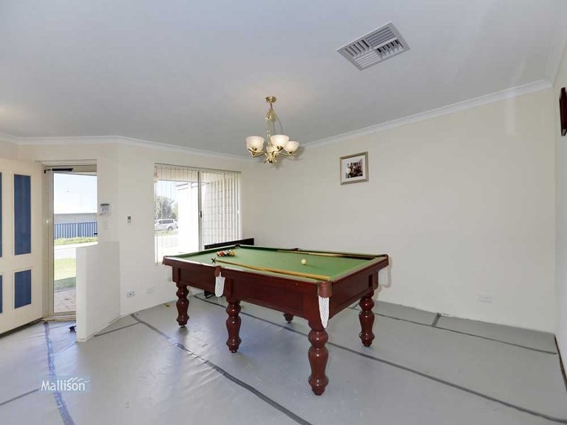 6 Escalona Turn, Seville Grove WA 6112