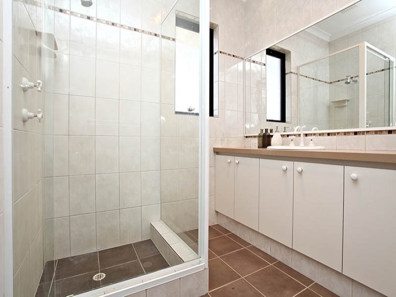 20 Ambleside Way, Canning Vale WA 6155