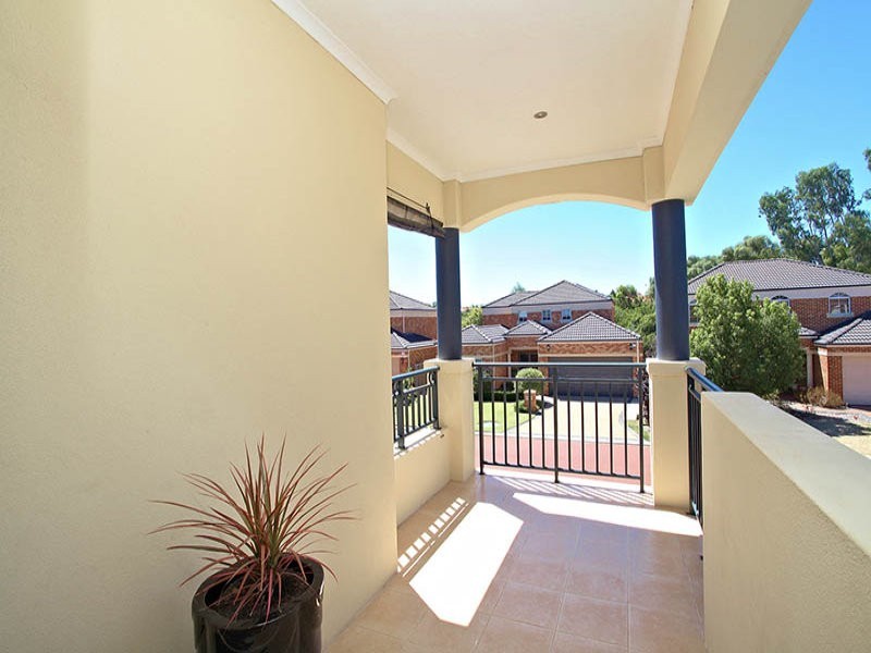 20 Ambleside Way, Canning Vale WA 6155