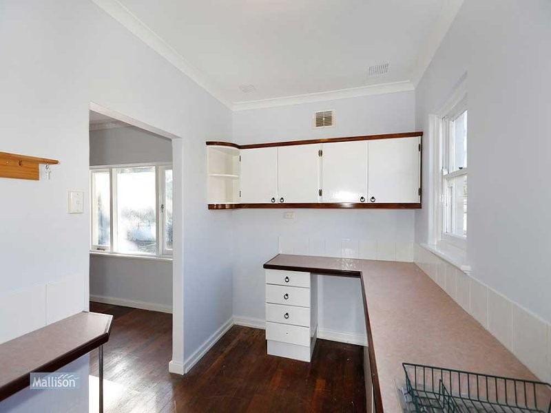 3003 Albany Highway, Kelmscott WA 6111