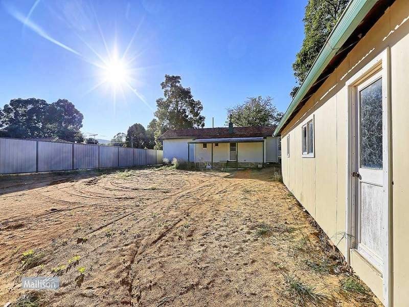 3003 Albany Highway, Kelmscott WA 6111