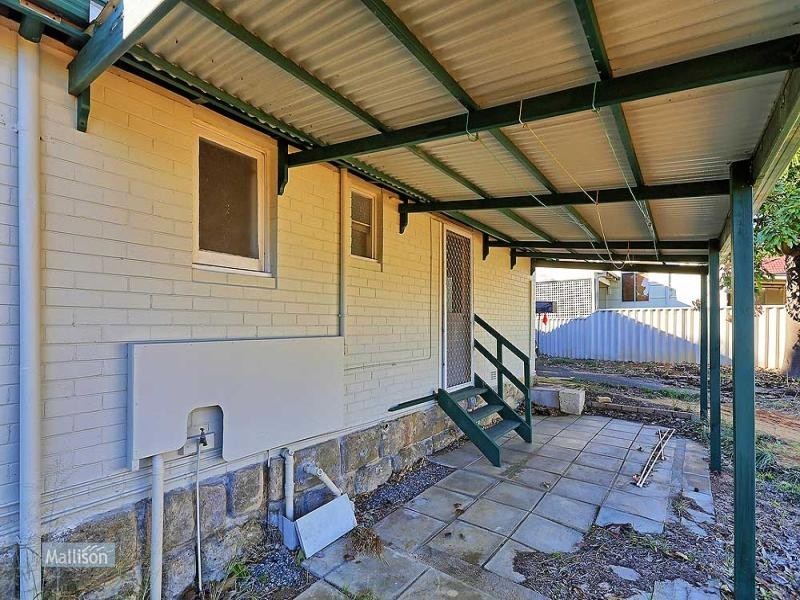 3003 Albany Highway, Kelmscott WA 6111