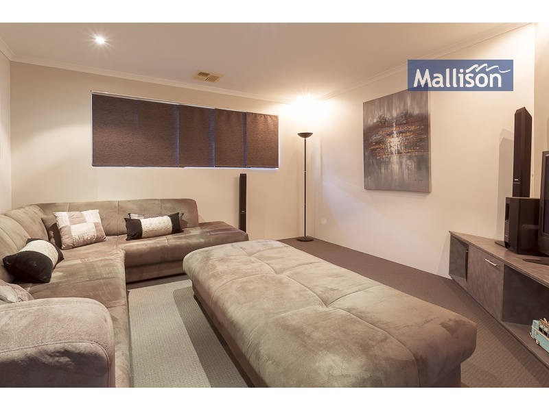 13 Casey Close, Canning Vale WA 6155