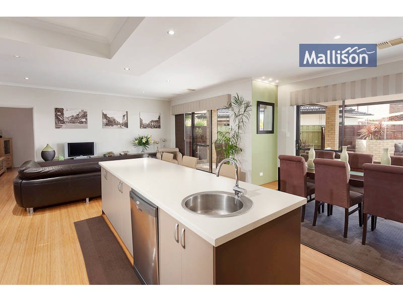 13 Casey Close, Canning Vale WA 6155