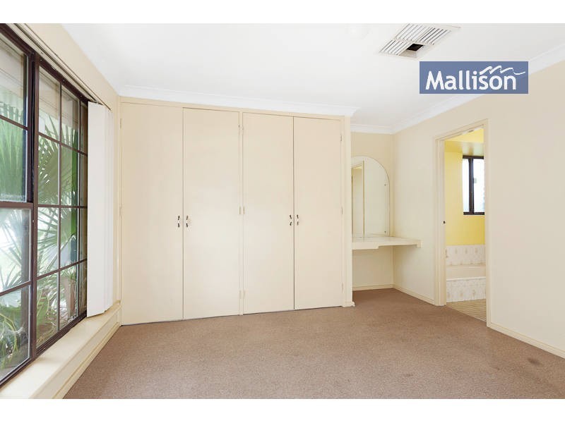 66 Grenadier Drive, Thornlie WA 6108