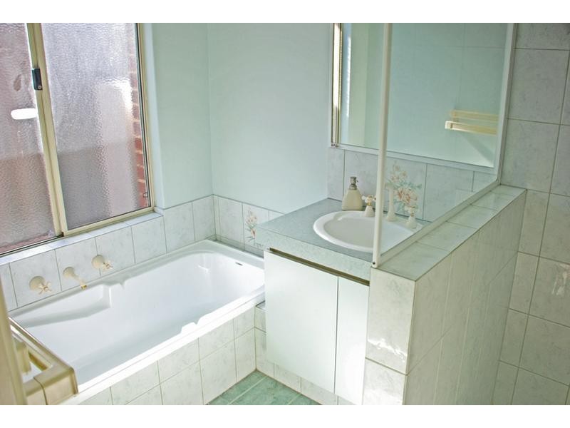 7 Coolbarro Lane, Redcliffe WA 6104