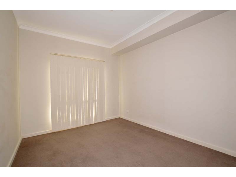 12/6 Ibera Way, Success WA 6164