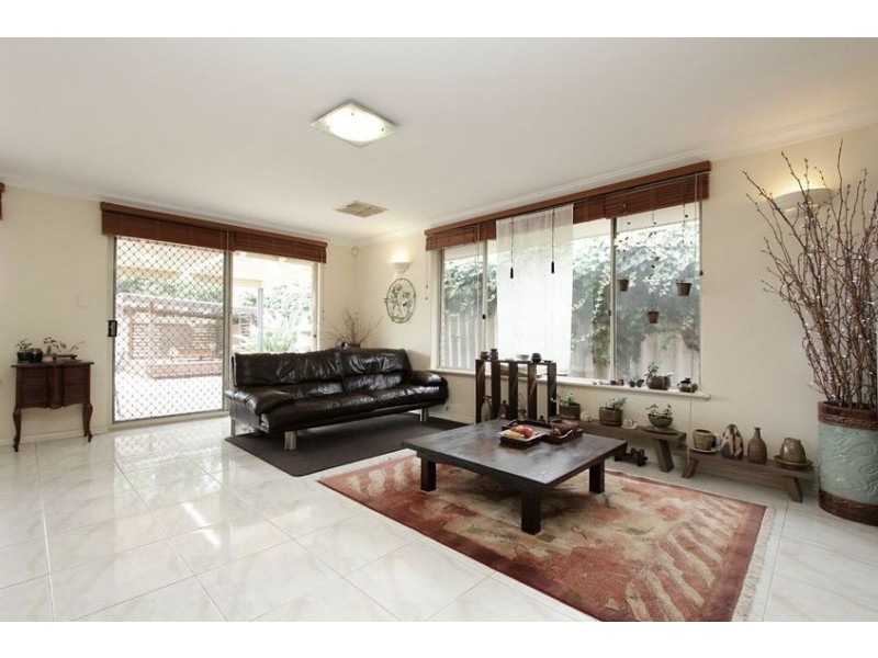 11 Torridon Street, Ardross WA 6153