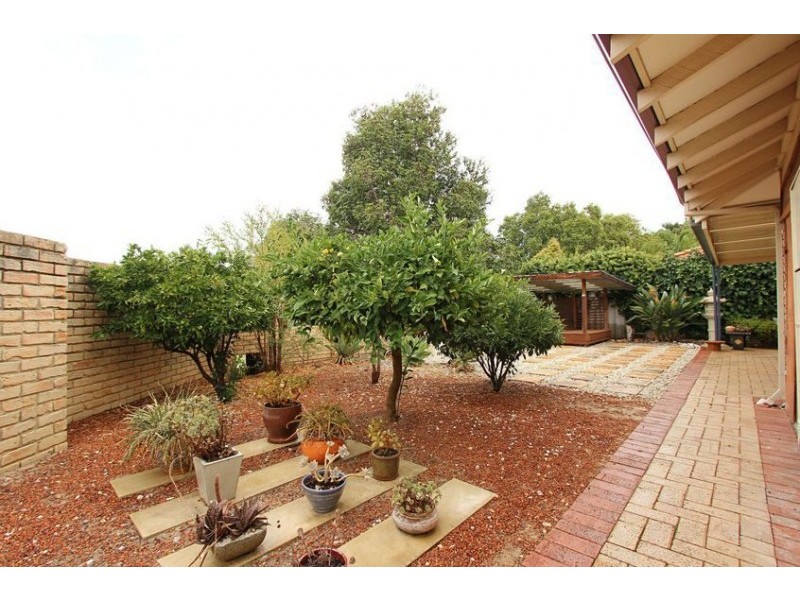 11 Torridon Street, Ardross WA 6153