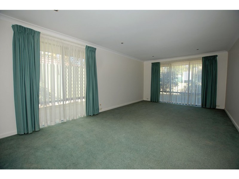 12 Ebro Way, Willetton WA 6155