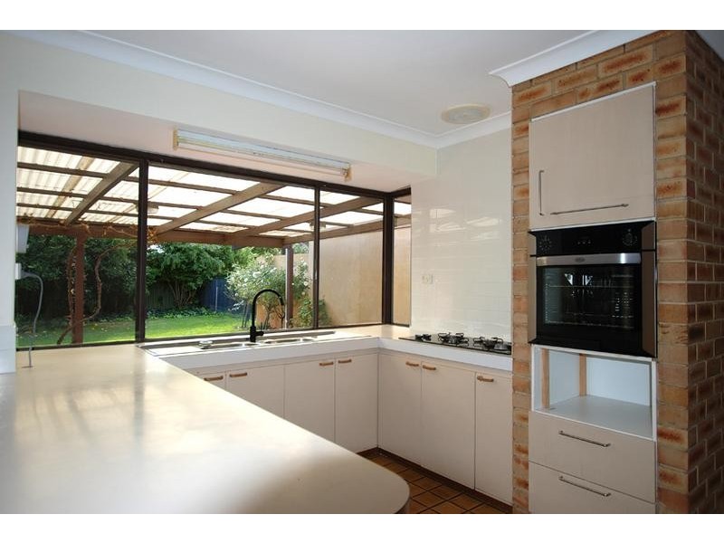 8 Damepattie Drive, Willetton WA 6155