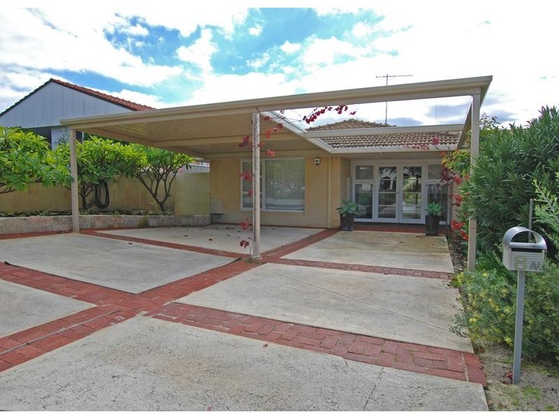 A/8 Rankin Way, Booragoon WA 6154