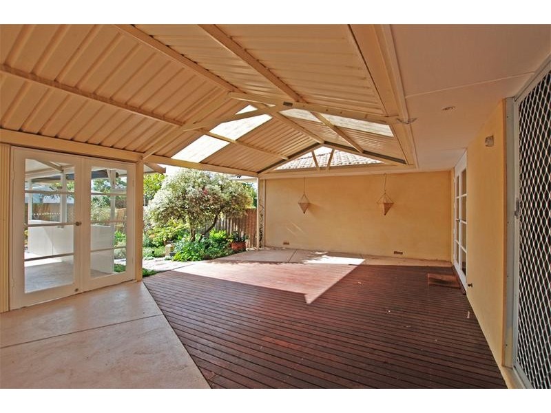 A/8 Rankin Way, Booragoon WA 6154