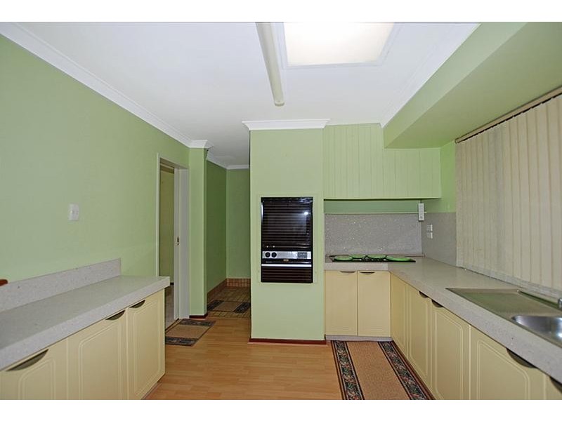 19 Krugger Place, Leeming WA 6149