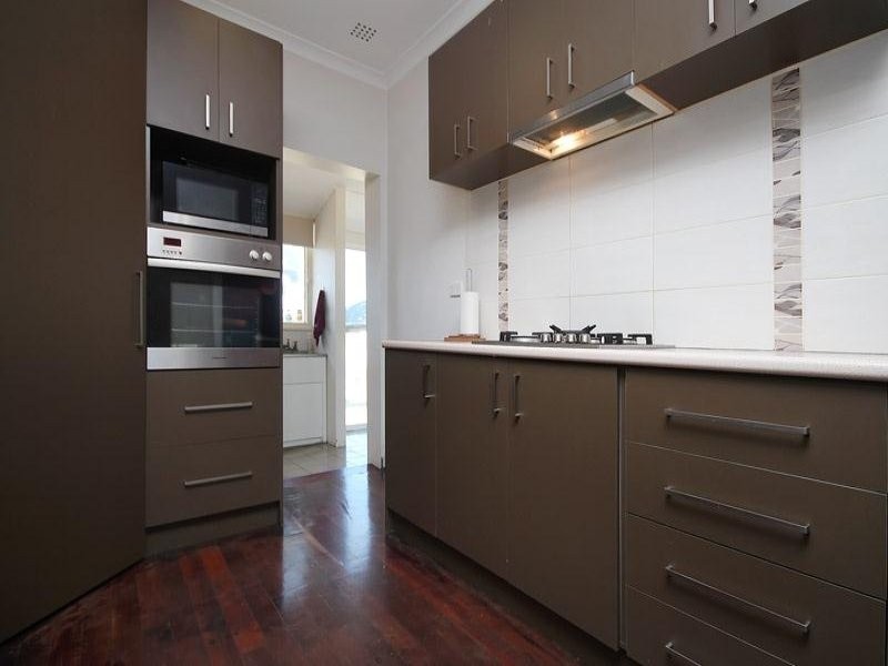 17 Hartfield Street, Queens Park WA 6107