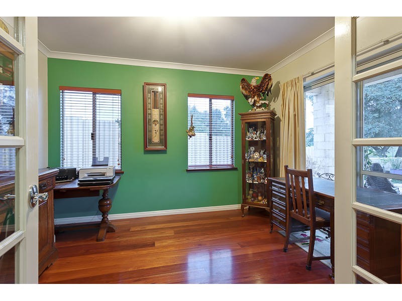 67A Wendouree Road, Wilson WA 6107