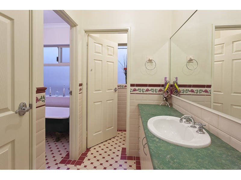 67A Wendouree Road, Wilson WA 6107