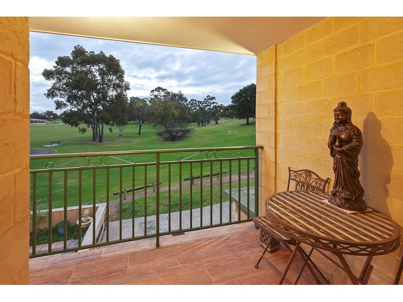 67A Wendouree Road, Wilson WA 6107