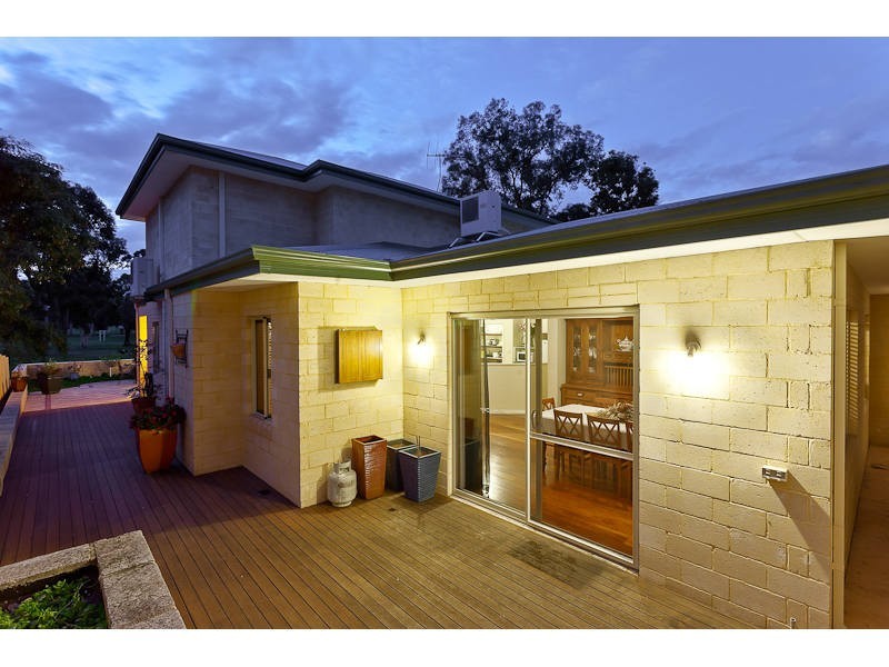 67A Wendouree Road, Wilson WA 6107