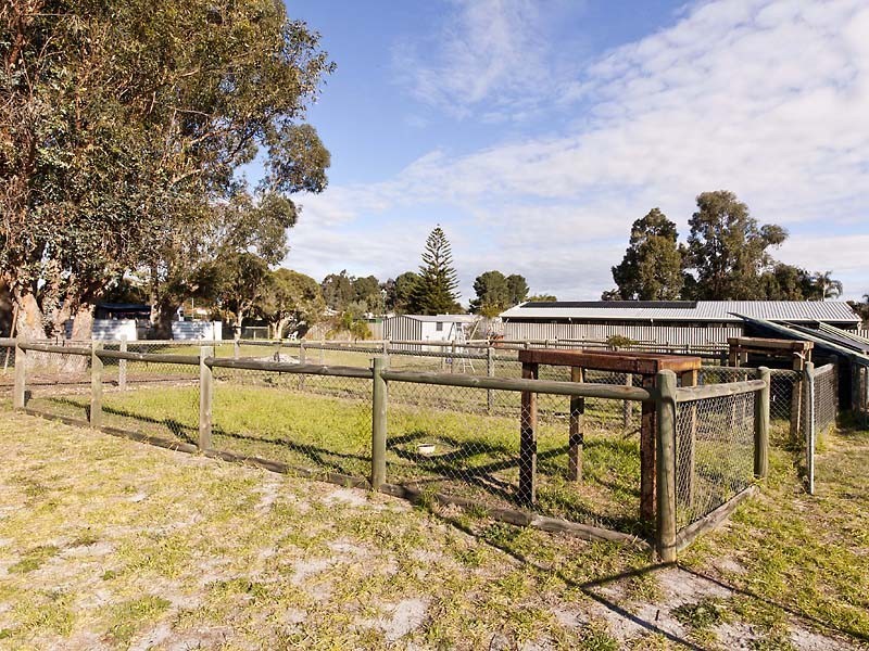 30 Crufts Way, Canning Vale WA 6155