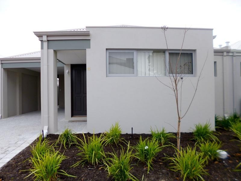 11/148 Railway Parade, Queens Park WA 6107