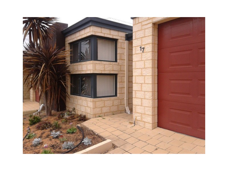 17/35 Barfield Road, Hammond Park WA 6164