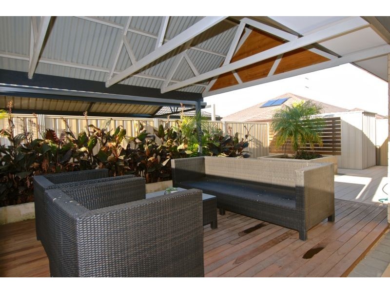 34 Amalfi Way, Canning Vale WA 6155