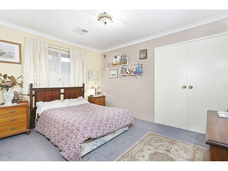 2 Discovery Drive, Thornlie WA 6108