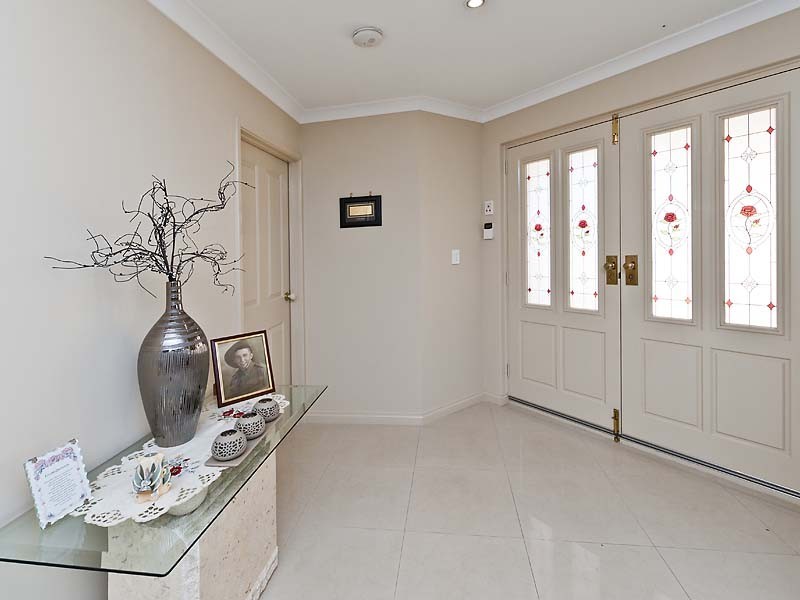 44 Pebble Bush Drive, Canning Vale WA 6155