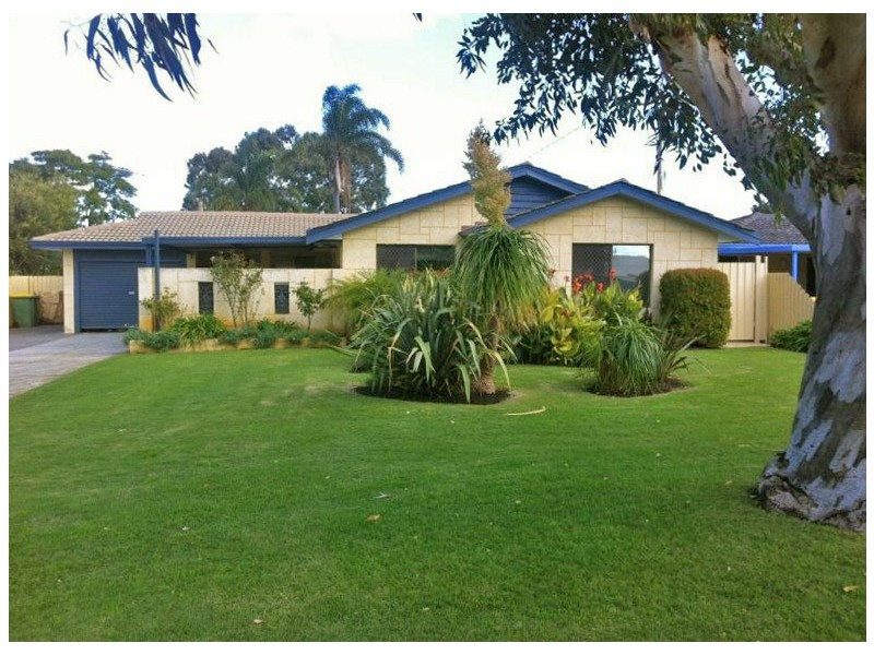 11 Abercairn Way, Parkwood WA 6147