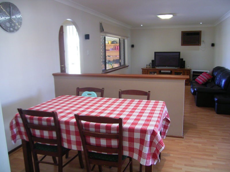 11 Abercairn Way, Parkwood WA 6147