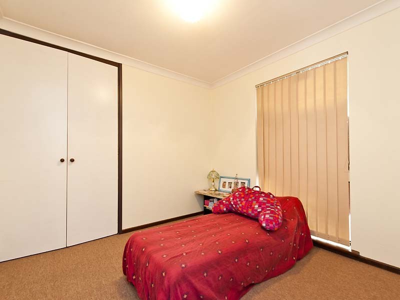 1 Mayo Court, Parkwood WA 6147