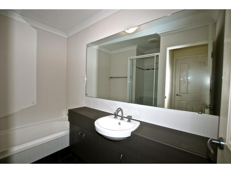 5/25 Peppermint Gardens, Aubin Grove WA 6164