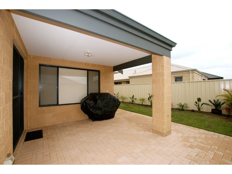 5/25 Peppermint Gardens, Aubin Grove WA 6164