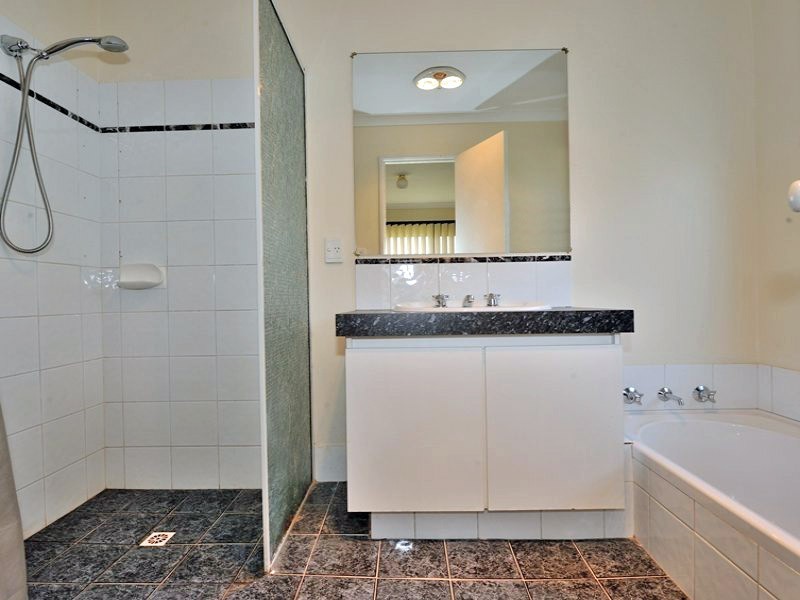 4 Saury Court, Warnbro WA 6169