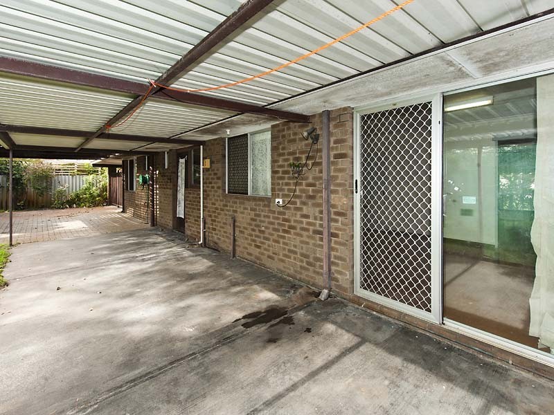 11 Penhurst Court, Thornlie WA 6108