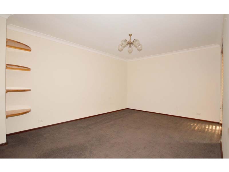17 Krugger Place, Leeming WA 6149