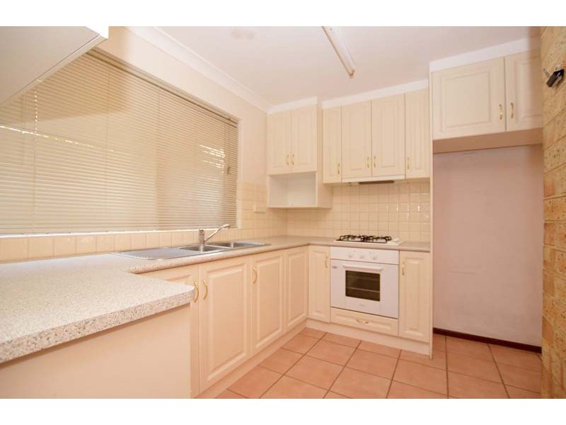 17 Krugger Place, Leeming WA 6149