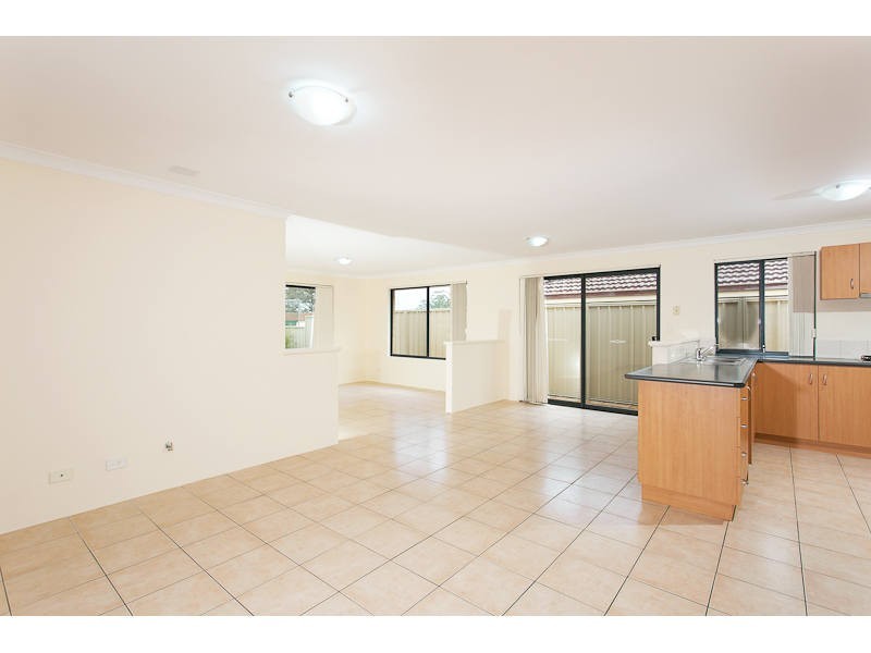 65B Marvell Avenue, Munster WA 6166