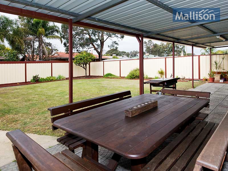 42 Wilfred Road, Thornlie WA 6108