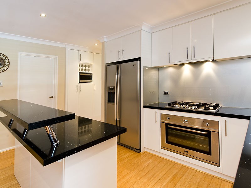 447 Metcalfe Road, Parkwood WA 6147