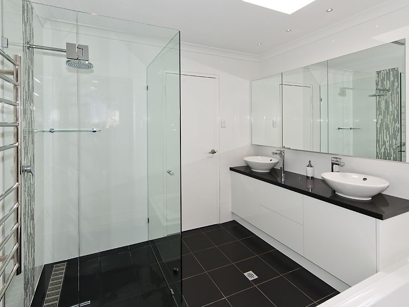 447 Metcalfe Road, Parkwood WA 6147