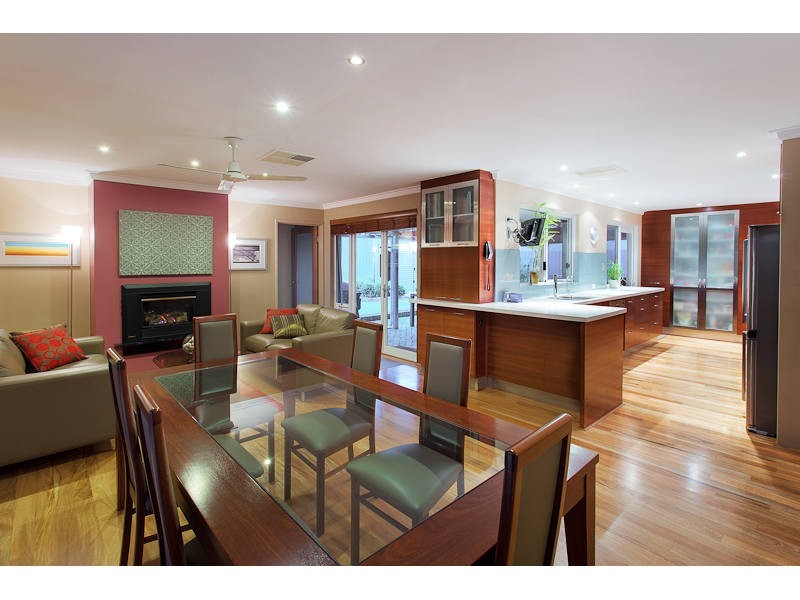 44 Aulberry Parade, Leeming WA 6149