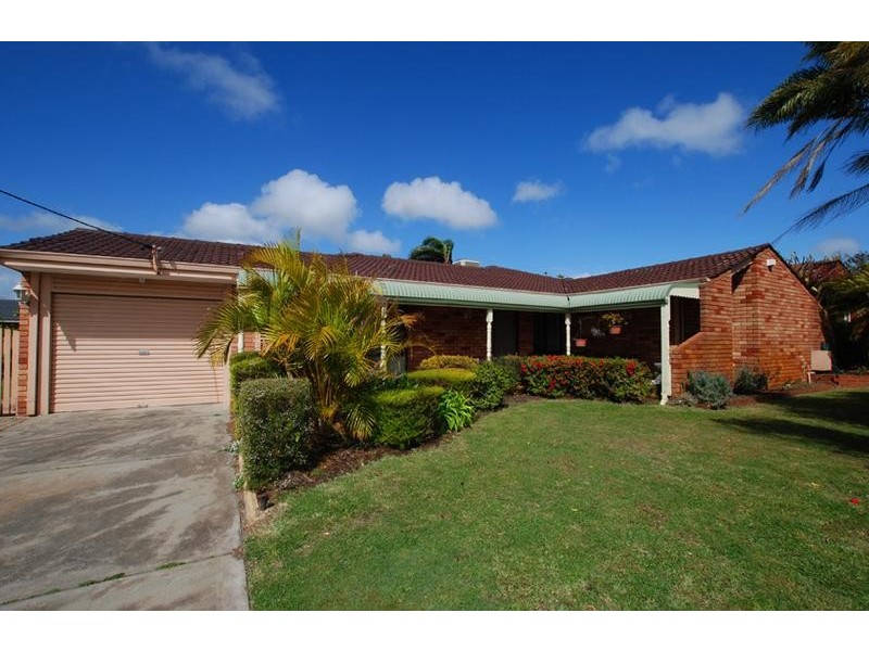 10 Hawkesbury Drive, Willetton WA 6155