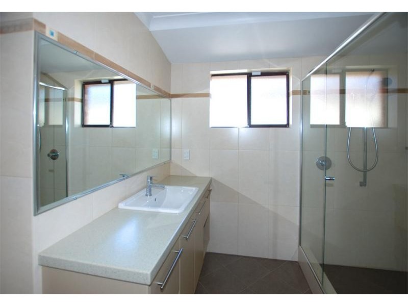 10 Hawkesbury Drive, Willetton WA 6155