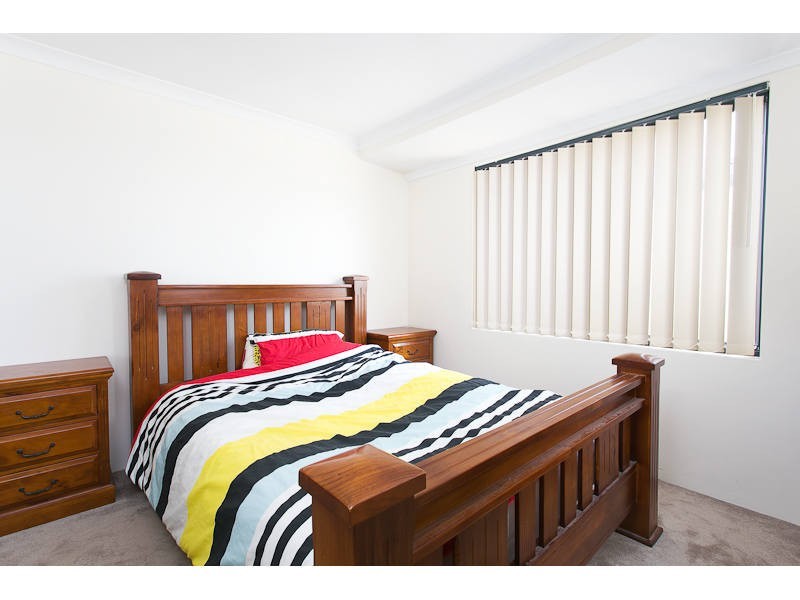 7 Campaspe Drive, Success WA 6164