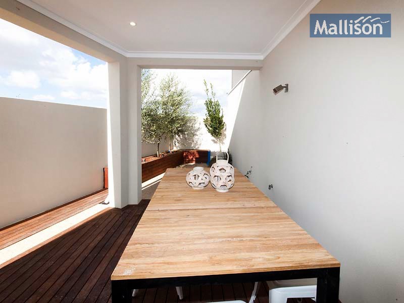 15 Greenlink Boulevard, Harrisdale WA 6112