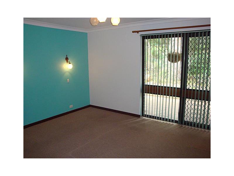 10 Northward Rd, Roleystone WA 6111