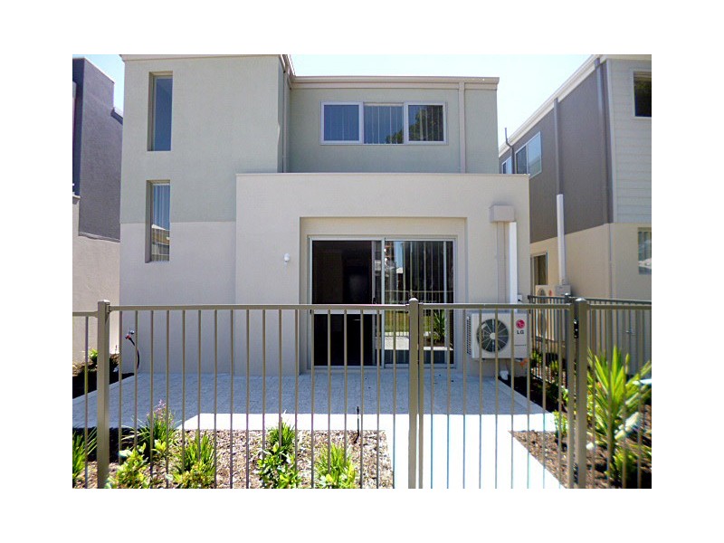 19/148 Railway Parade, Queens Park WA 6107